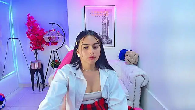 Serena_jackson's cam snapshot