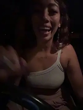 roxyrougee live sex cam