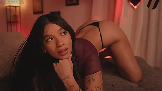 HannahW_ live sex cam