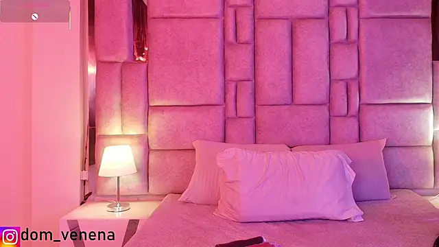 Dom_venena live sex cam