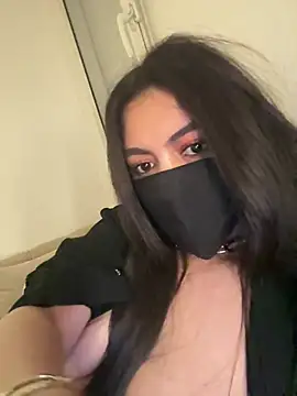 Hot-Sarah-arab live sex cam