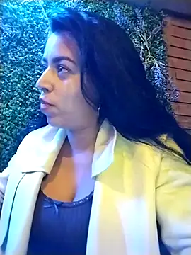 Luianna's cam snapshot