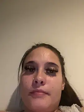 LollyLove_'s cam snapshot