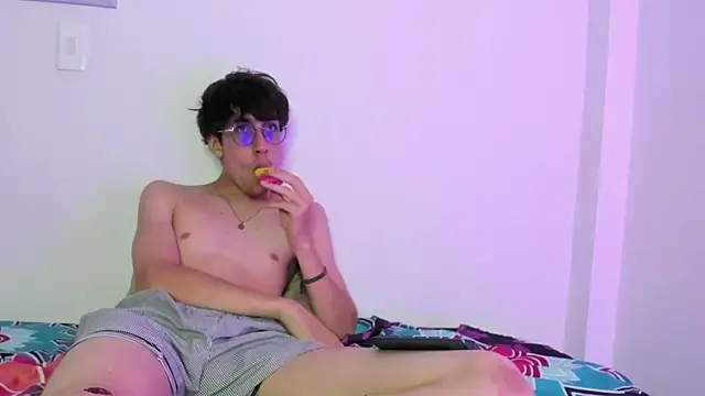 Dio__morningstar's cam snapshot