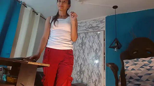 hanna_mooreee's cam snapshot