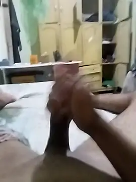 Novinhoxxx live sex cam