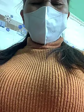 YANINA120 live sex cam