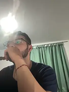 Baphomet212341's cam snapshot