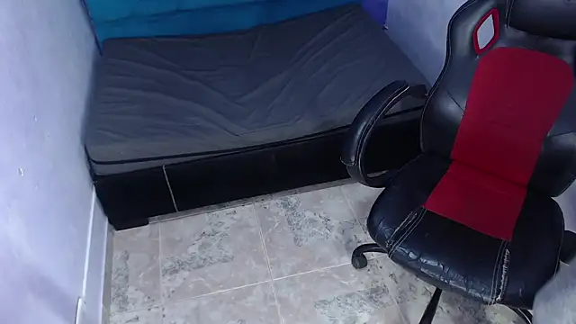 asimona_paezcm's cam snapshot