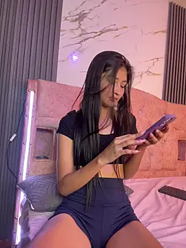 Aylin_fire's cam snapshot