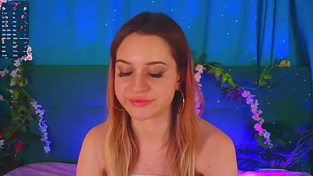 AlinaWalters's cam snapshot