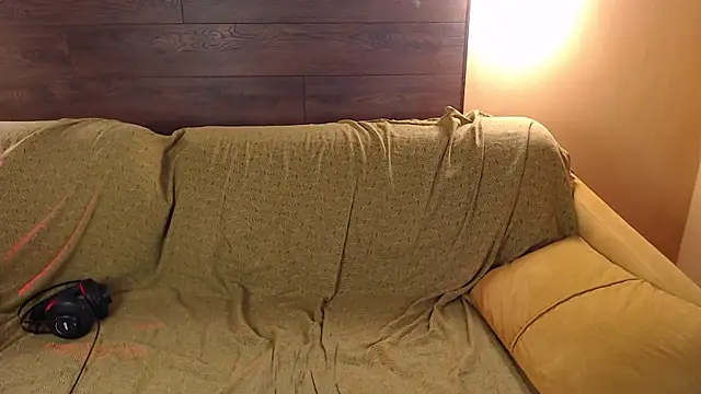 g1vememoney's cam snapshot