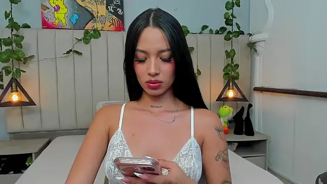 Paulina_Lopezz's cam snapshot