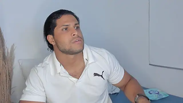 Evansdark1 live sex cam