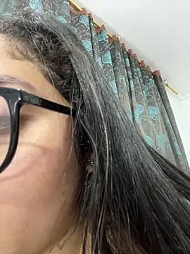 croftsmila live sex cam