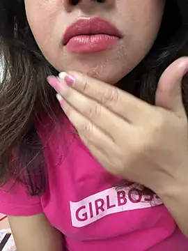 riya_sharma11's cam snapshot