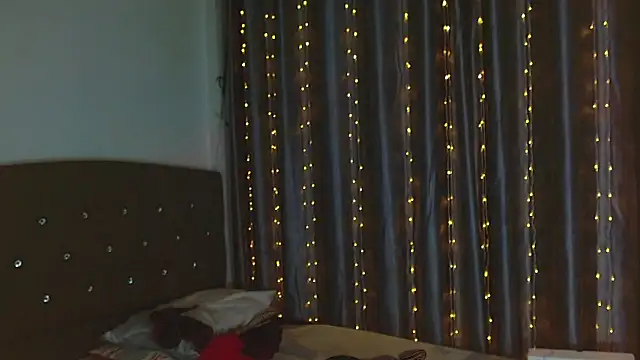 Kenisha_Sweet live sex cam