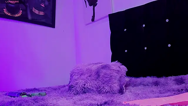 Sky_Rivers live sex cam