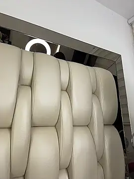 ALISSON_FOXXX1 live sex cam