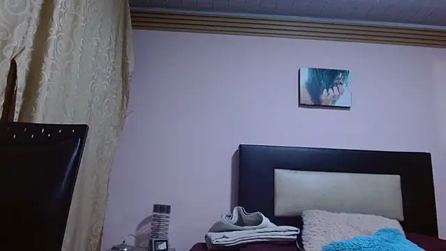 kaylaMinov_ live sex cam