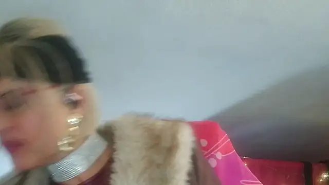 LadyOxana live sex cam