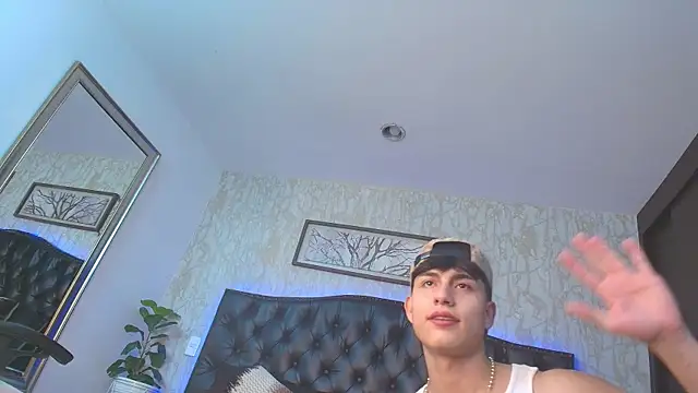 Lander_Cruz live sex cam