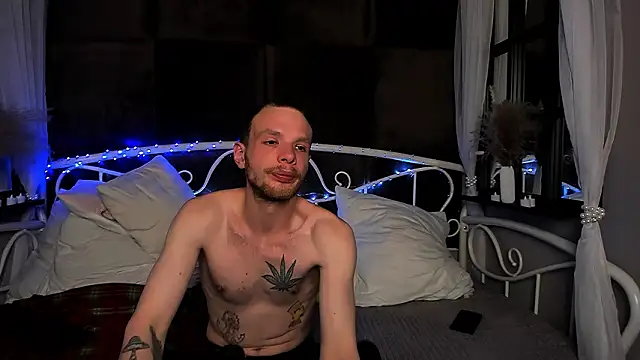 LandonMalone live sex cam