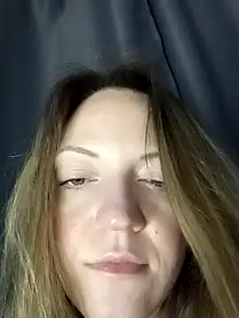 KattyLuuu live sex cam