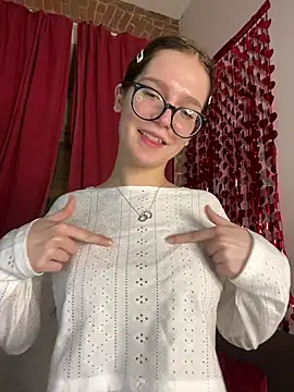 MyKittySayMeow live sex cam