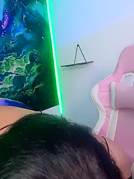 Mady_cooper's cam snapshot