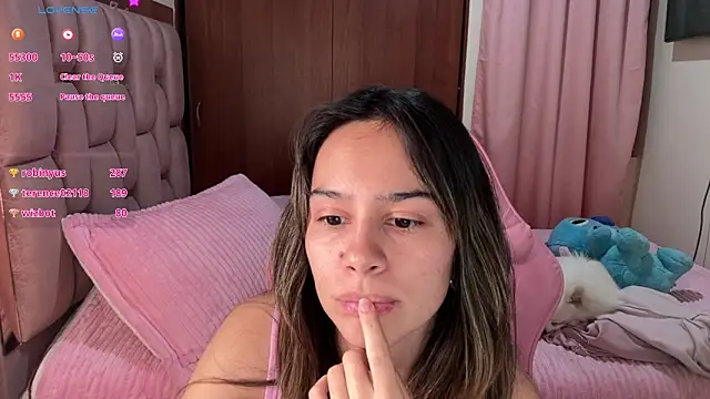 Zaphiroo_10's cam snapshot