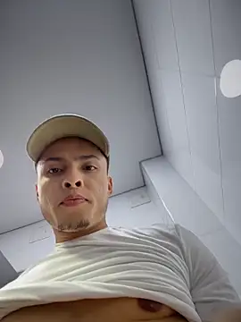 Eros_lee live sex cam