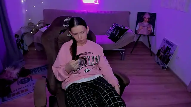 VibeRoxy's cam snapshot