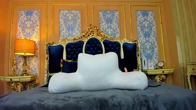 RosiMoon's cam snapshot