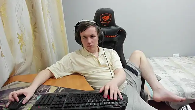 iliaskrislove live sex cam