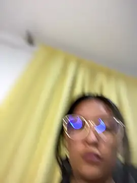 baby_lizy's cam snapshot