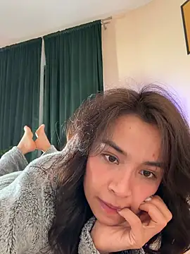 Adriennesexxx live sex cam