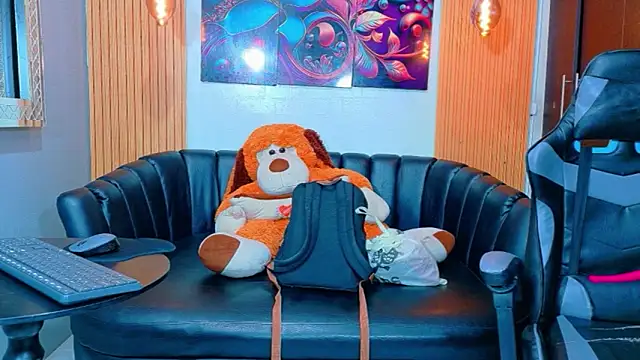 Miss_Candyy's cam snapshot