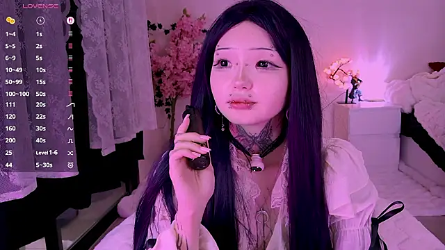 Lein_Bone live sex cam