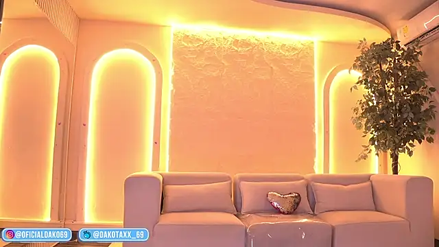 Dakota_Lee live sex cam