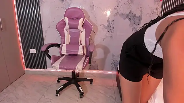 Mia_Duarte1's cam snapshot