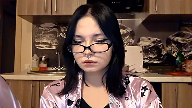 Goth_cute's cam snapshot