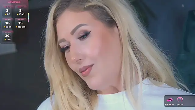 OndinaNoire's cam snapshot