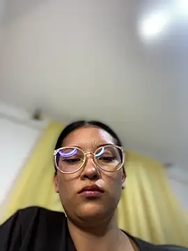 baby_lizy's cam snapshot