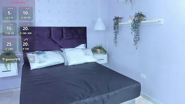 Nalapalmer live sex cam