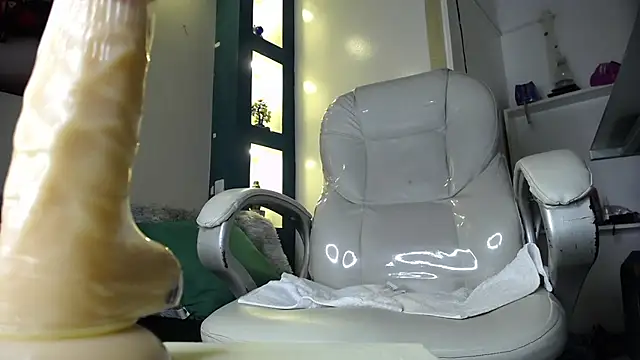 gygy_fox_09 live sex cam