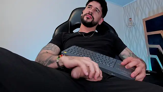 Petesevans live sex cam