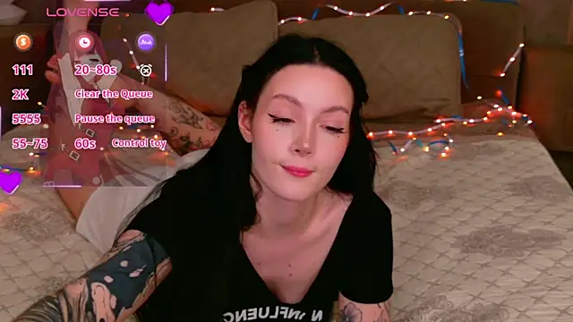 Goldy_Stark's cam snapshot