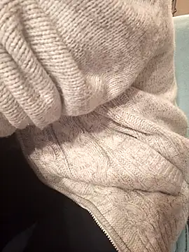 teekoine1's cam snapshot