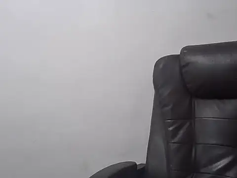 exmilitary's cam snapshot